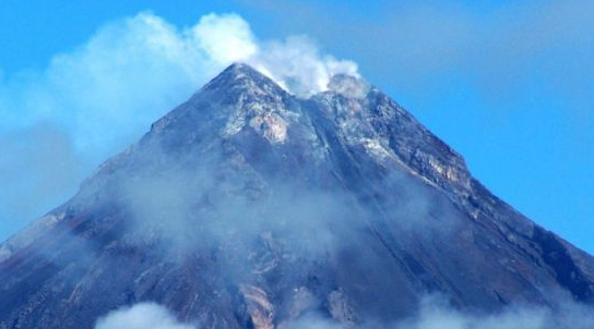 <strong>菲律賓</strong>馬榮火山附近景點(diǎn)