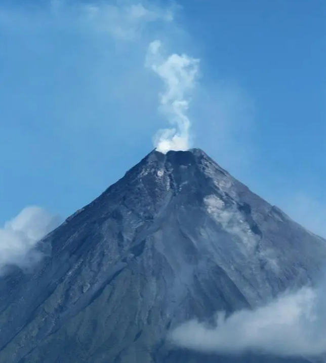 菲律賓火山必去景點推薦(游玩注意事項)